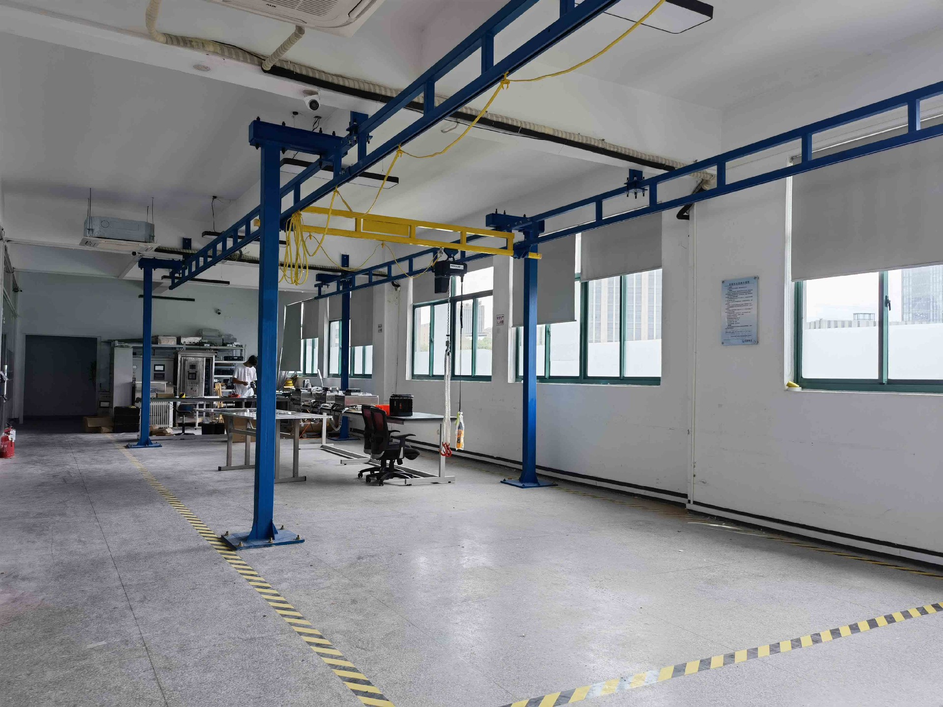 自立式起重机定制厂家