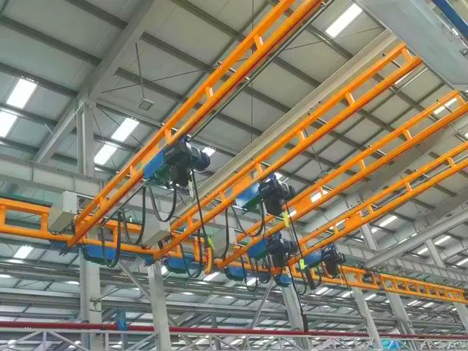 钢性悬挂式起重机 (2).jpg